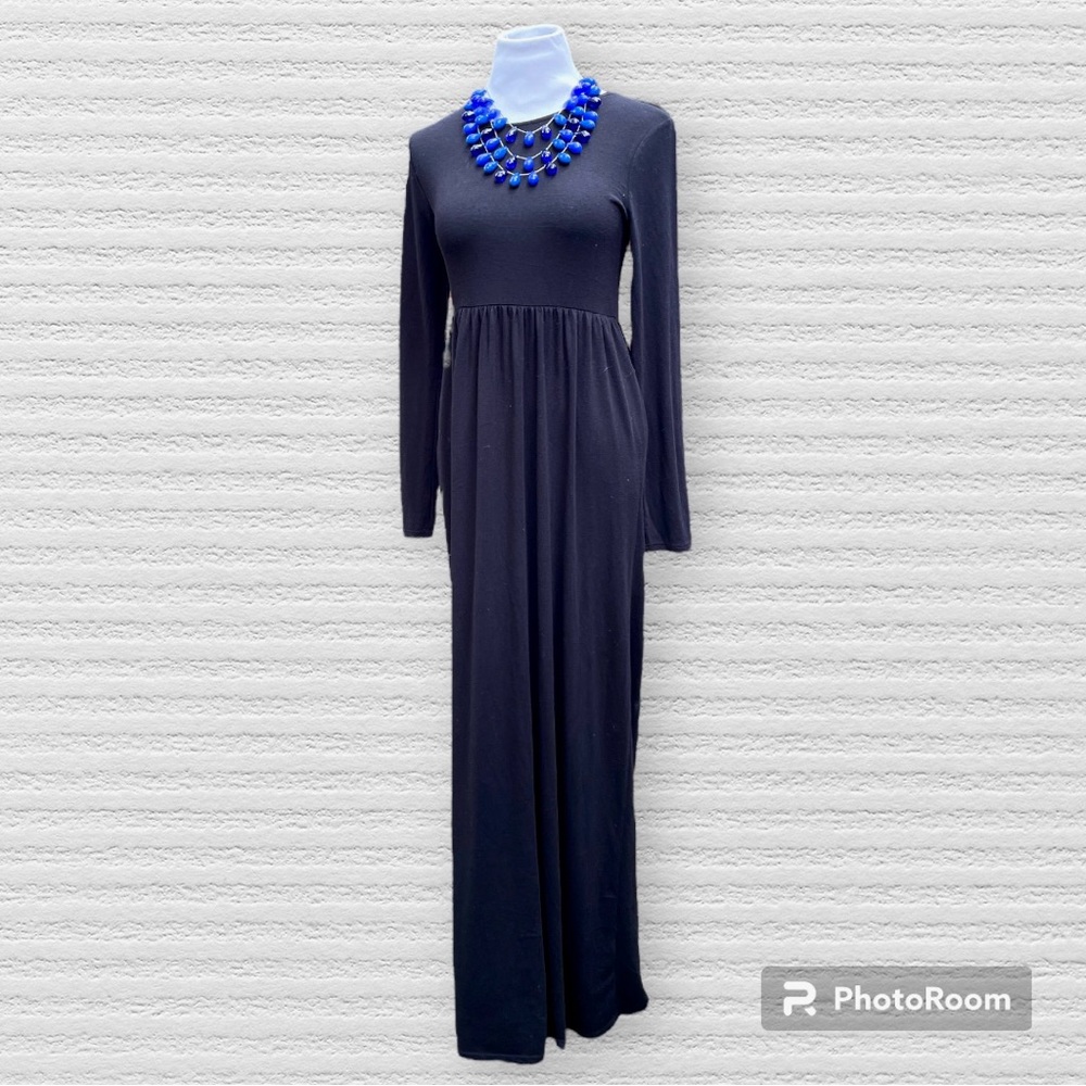Zenana long black maxi dress and Cobalt Statement Necklace Set. Ready to Wear!